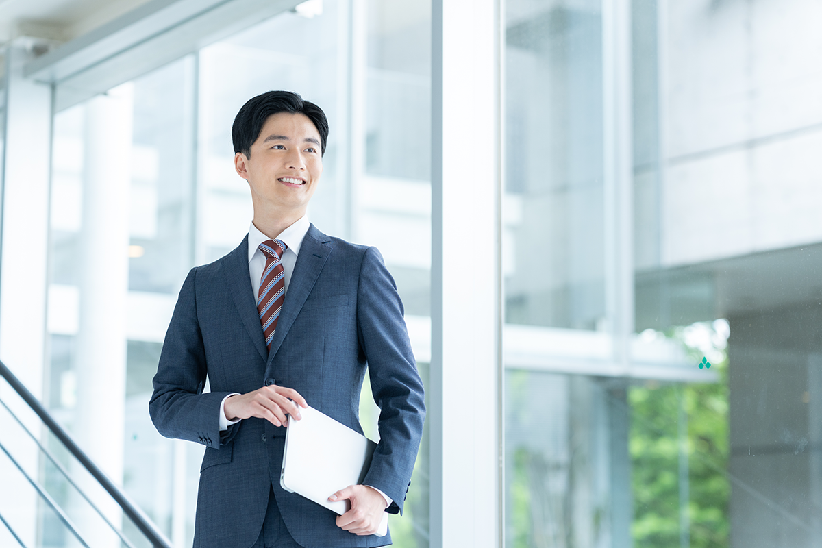 転職で年収が下がる? 代表的な理由や年収を下げないための方法を紹介