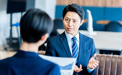 銀行からの転職で生かせる強みは? おすすめの業界も紹介