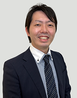 >川口　幸裕